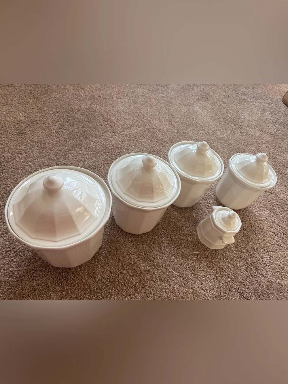 Pfaltzgraff Heritage White Ceramic Lidded Canister Set and sugar jar